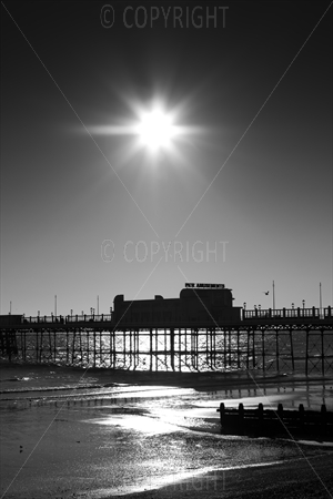 Worthing, Pier 01